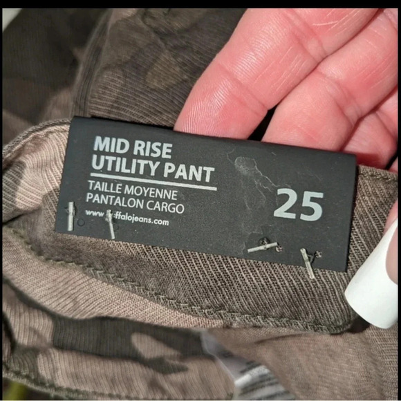 David Bitton Commander Buffalo Mid Rise Utility jogger camouflage  size 25 - Picture 9 of 16